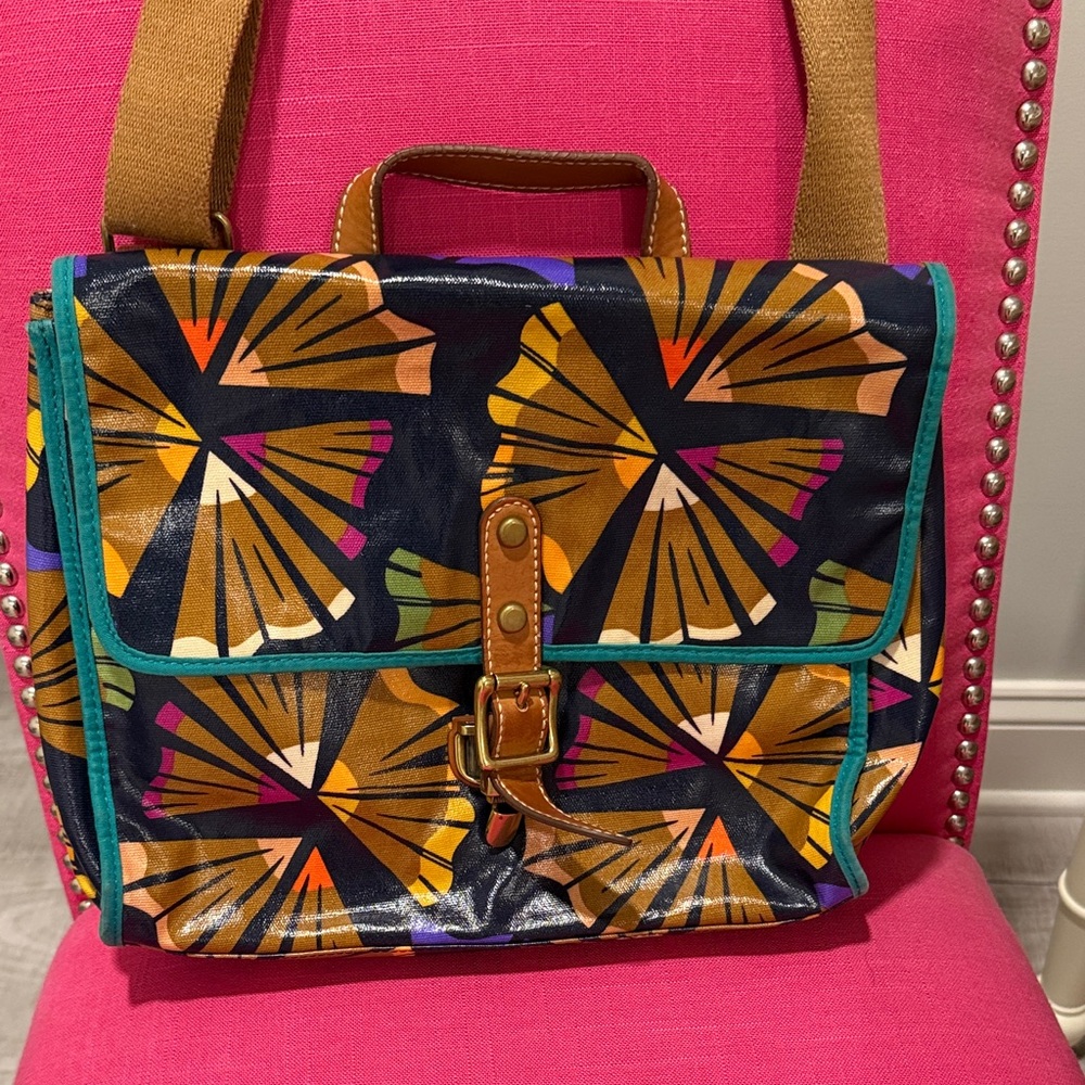 ❤️SOLD❤️Fossil Women's Satchel with Blue and Tan Pattern